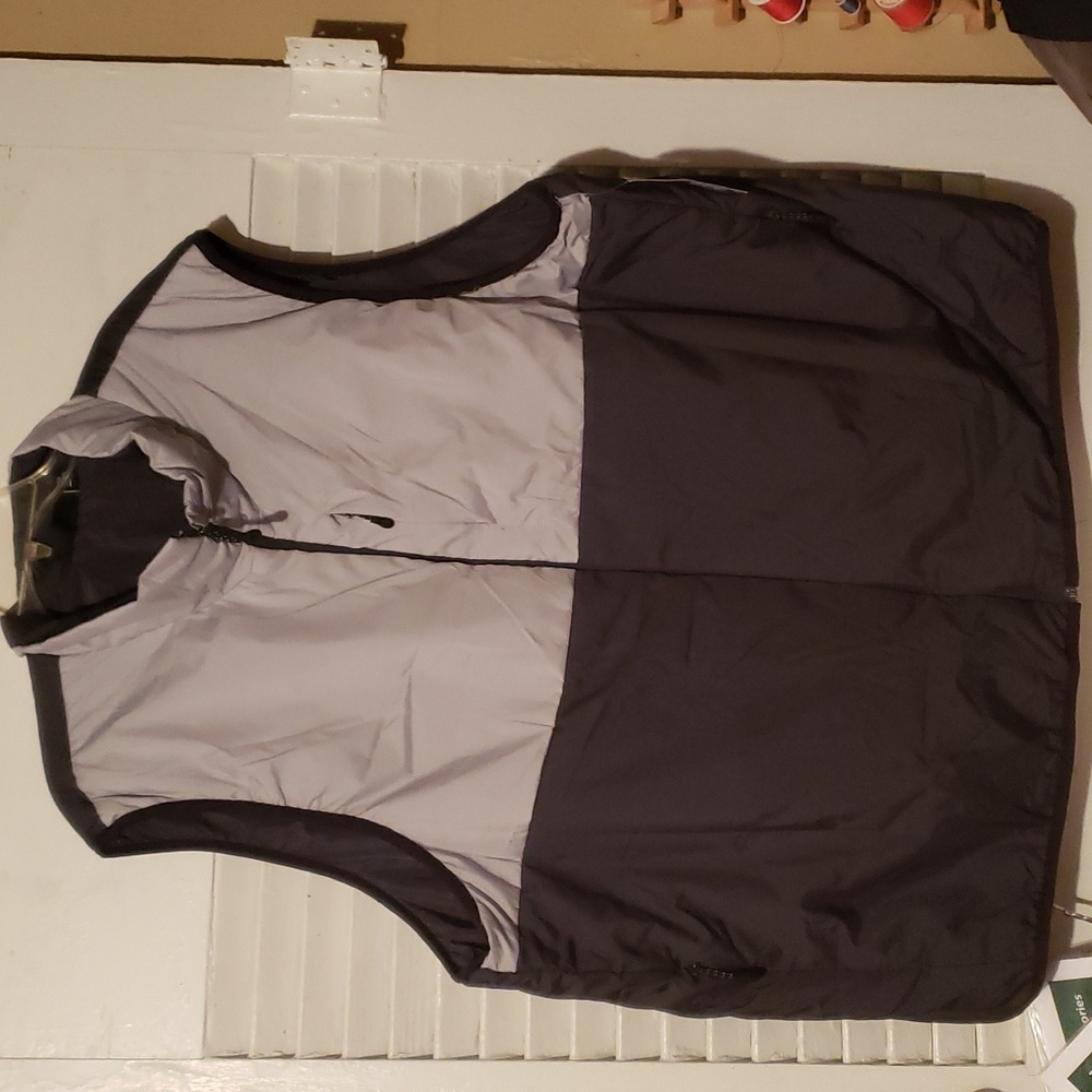 NWT☆ Swiss Tech Vest